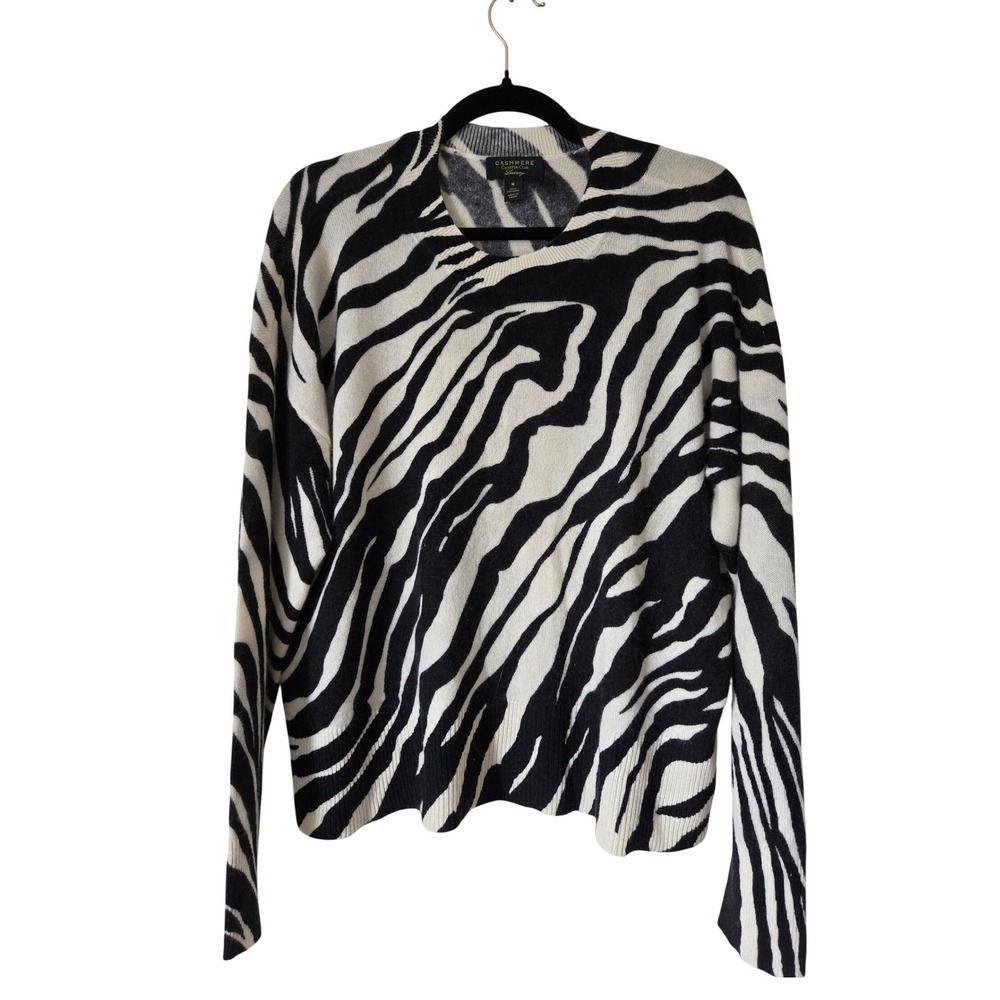 Charter Club Womens M Sweater Black White Zebra Print 100% Cashmere Crew Neck
